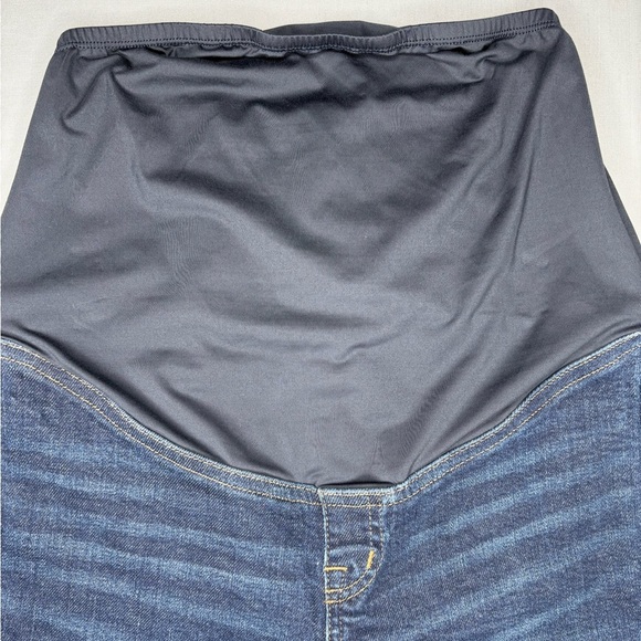 Madewell Maternity Over-the-Belly Skinny Jeans - Picture 3 of 9